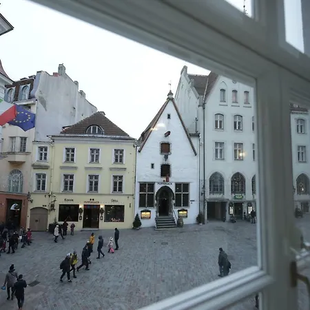 Airhome - Aroma Of The Old Town * Tallinn